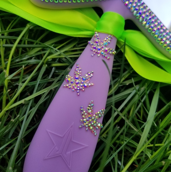 🆕️Jeffree Star, Custom Bling Soft Purple Mirror - Picture 5 of 8